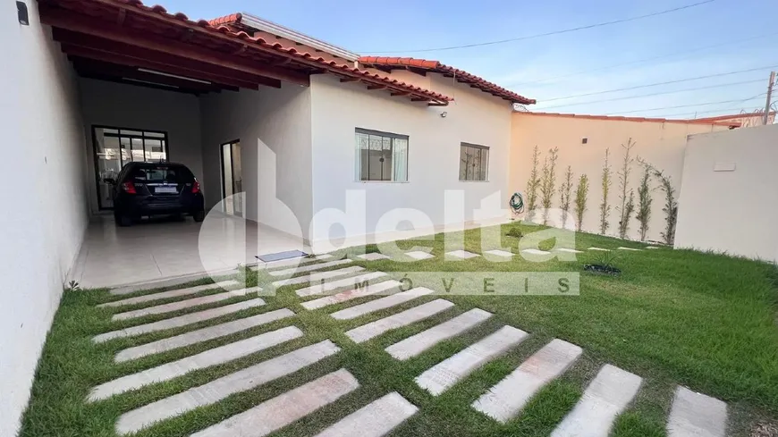 Foto 1 de Casa com 3 Quartos à venda, 170m² em Jardim Europa, Uberlândia