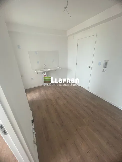 Foto 1 de Apartamento com 2 Quartos à venda, 31m² em Vila Sônia, São Paulo