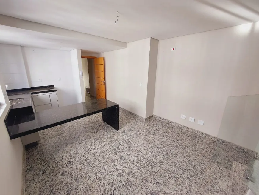 Foto 1 de Cobertura com 2 Quartos para alugar, 119m² em Santo Agostinho, Belo Horizonte