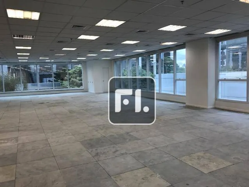 Foto 1 de Sala Comercial para alugar, 253m² em Vila Olímpia, São Paulo