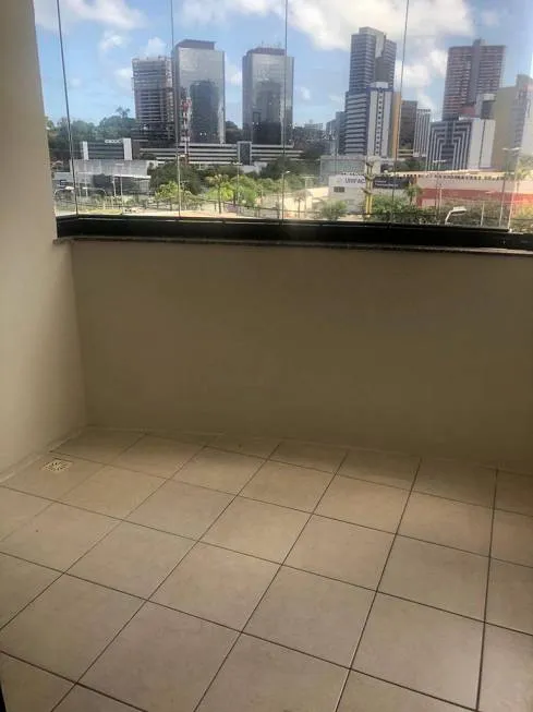 Foto 1 de Apartamento com 3 Quartos à venda, 80m² em Stiep, Salvador