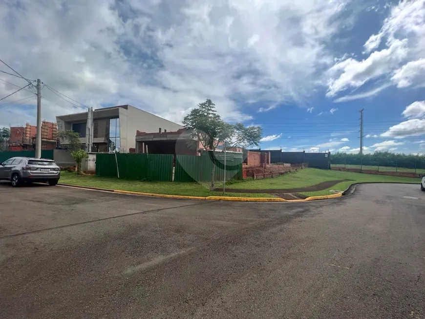 Foto 1 de Casa de Condomínio com 1 Quarto à venda, 338m² em LOTEAMENTO SANTA ROSA, Piracicaba