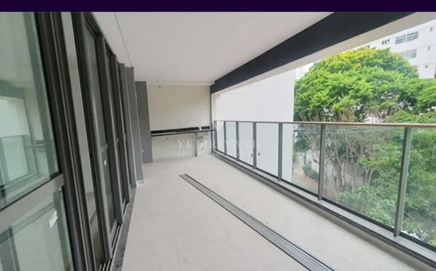 Foto 1 de Apartamento com 4 Quartos à venda, 280m² em Sumaré, São Paulo