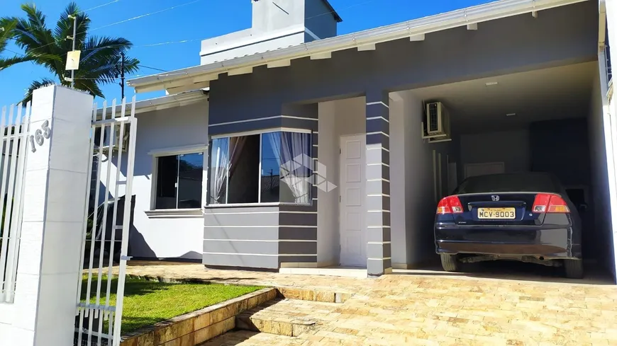 Foto 1 de Casa com 2 Quartos à venda, 200m² em Madri, Palhoça