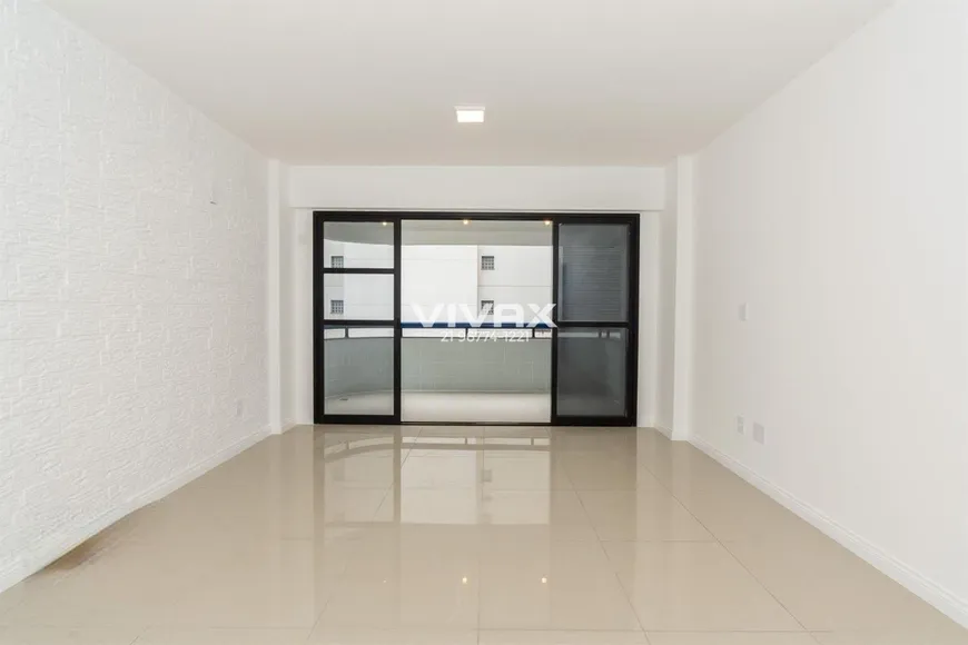 Foto 1 de Apartamento com 3 Quartos à venda, 79m² em Botafogo, Rio de Janeiro