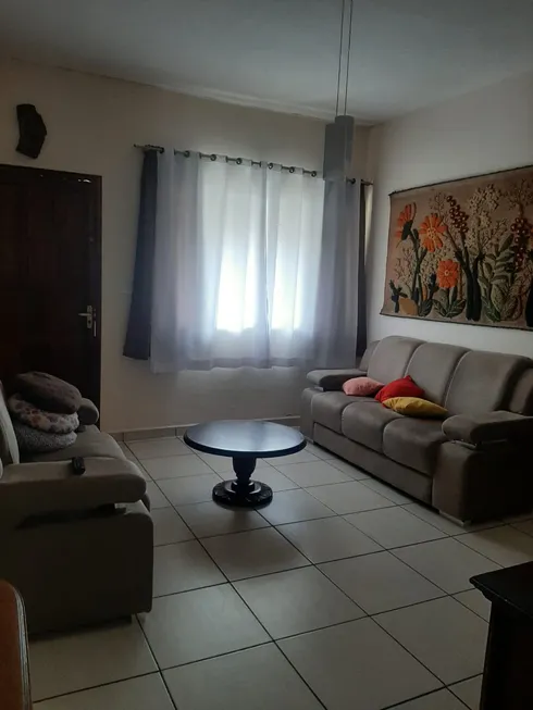 Foto 1 de Casa com 3 Quartos à venda, 152m² em Centro Alto, Ribeirão Pires