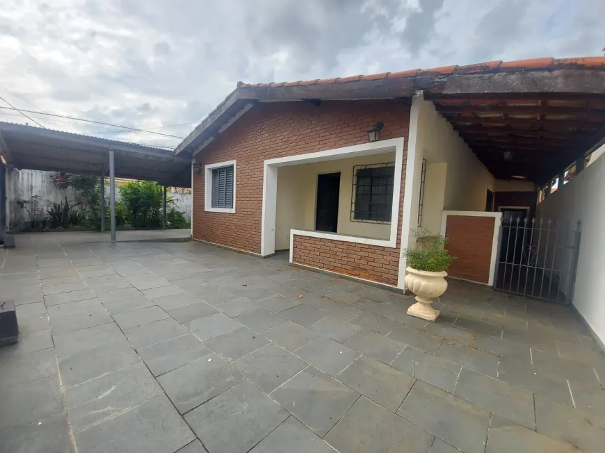 Foto 1 de Casa com 4 Quartos à venda, 140m² em Vila Jardini, Sorocaba