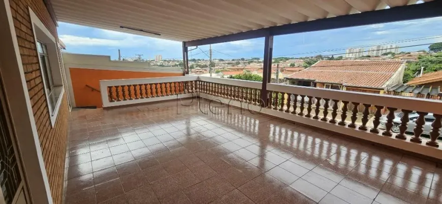 Foto 1 de Casa com 3 Quartos para venda ou aluguel, 173m² em Jardim dos Oliveiras, Campinas