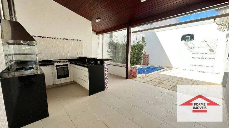 Foto 1 de Casa de Condomínio com 3 Quartos à venda, 250m² em Parque Quinta da Boa Vista, Jundiaí