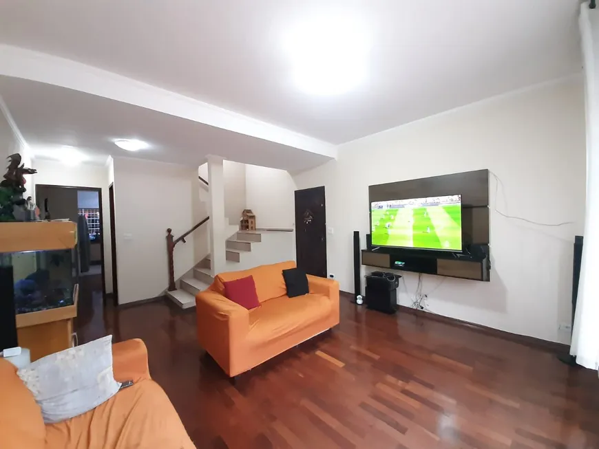 Foto 1 de Casa com 3 Quartos à venda, 180m² em Jardim Piraçuama, São Paulo
