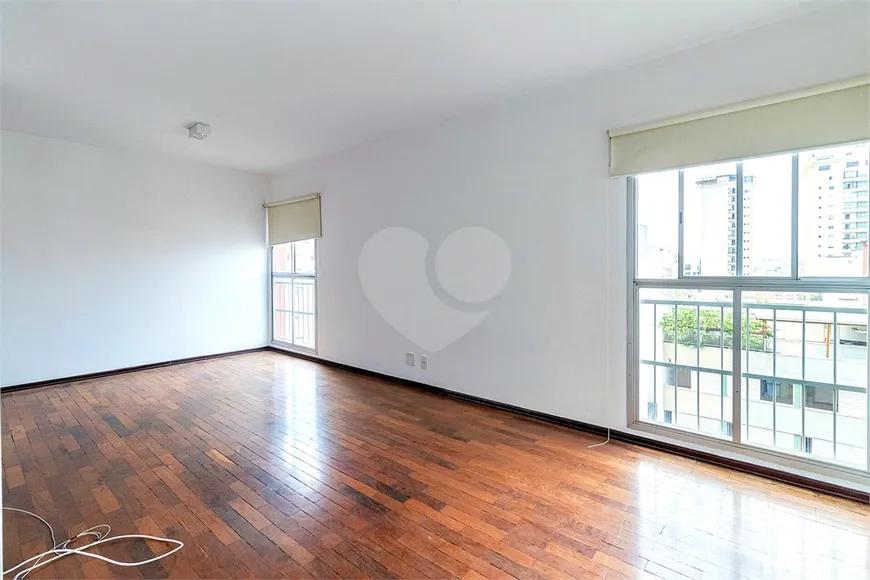 Foto 1 de Apartamento com 2 Quartos à venda, 90m² em Santa Cecília, São Paulo