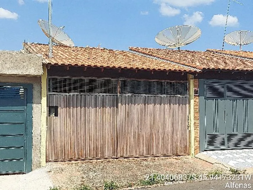 Foto 1 de Casa com 2 Quartos à venda, 125m² em Residencial Itaparica, Alfenas