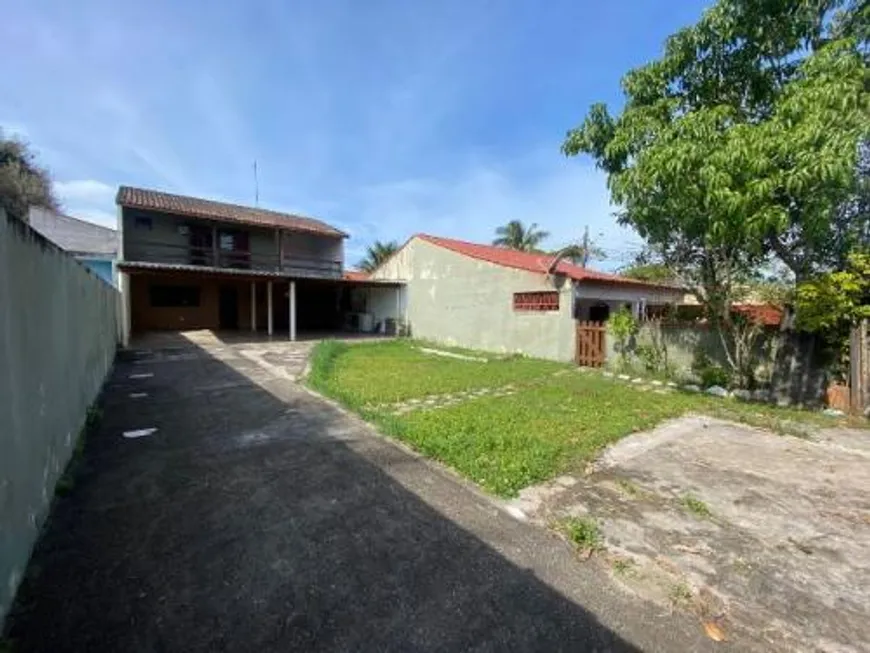 Foto 1 de Casa com 1 Quarto à venda, 130m² em Gaviotas, Itanhaém