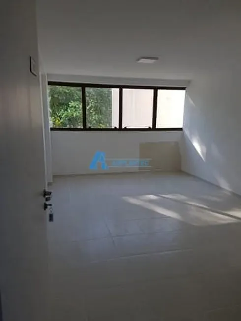 Foto 1 de Sala Comercial para venda ou aluguel, 21m² em Freguesia- Jacarepaguá, Rio de Janeiro