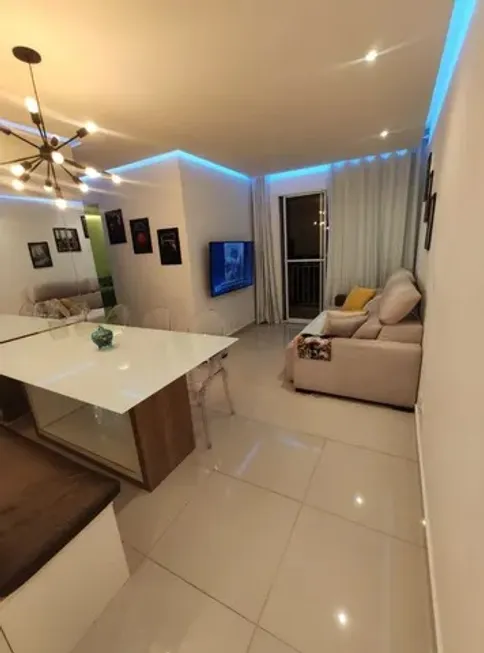 Foto 1 de Apartamento com 2 Quartos à venda, 52m² em Parque das Iglesias, Jandira