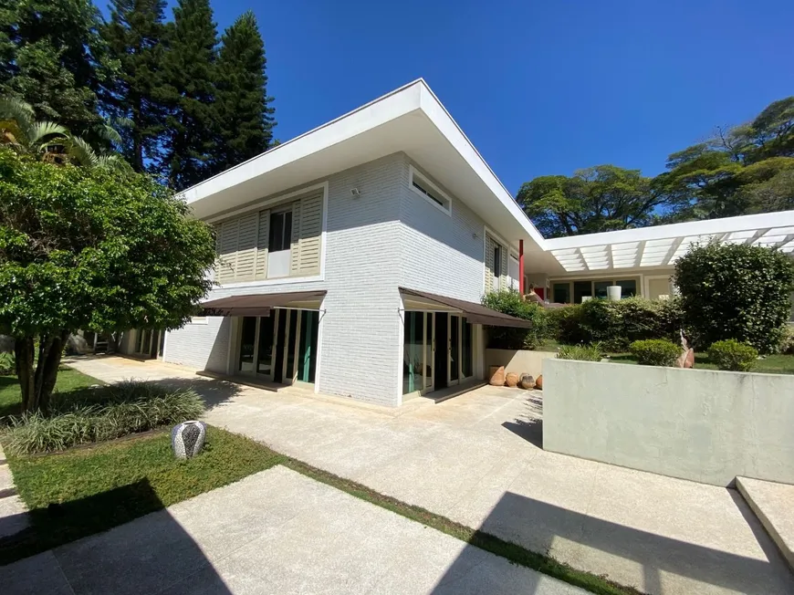 Foto 1 de Casa com 4 Quartos para alugar, 600m² em Jardim Cordeiro, São Paulo