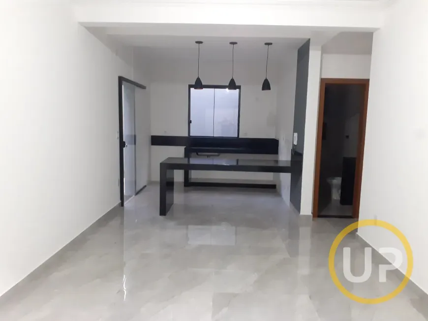 Foto 1 de Casa com 2 Quartos à venda, 80m² em Guarujá Mansões, Betim