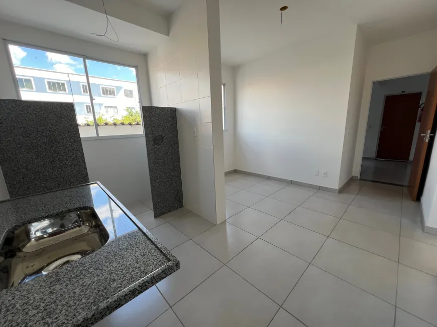 Foto 1 de Apartamento com 2 Quartos à venda, 45m² em Sevilha 2 Secao, Ribeirão das Neves