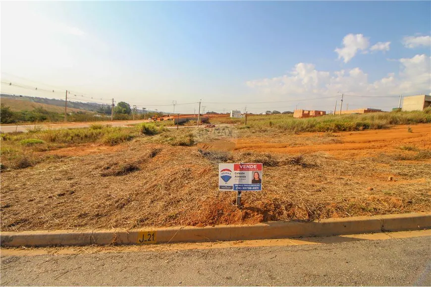 Foto 1 de Lote/Terreno à venda, 250m² em Centro, Capela do Alto