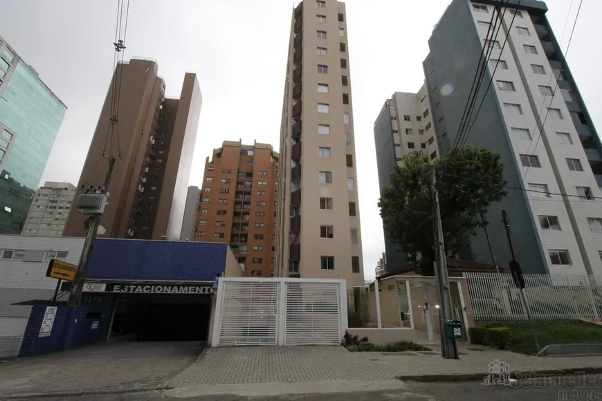 Foto 1 de Apartamento com 2 Quartos à venda, 54m² em Bigorrilho, Curitiba
