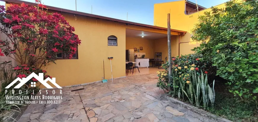 Foto 1 de Casa com 3 Quartos à venda, 284m² em Vila Camargo, Limeira