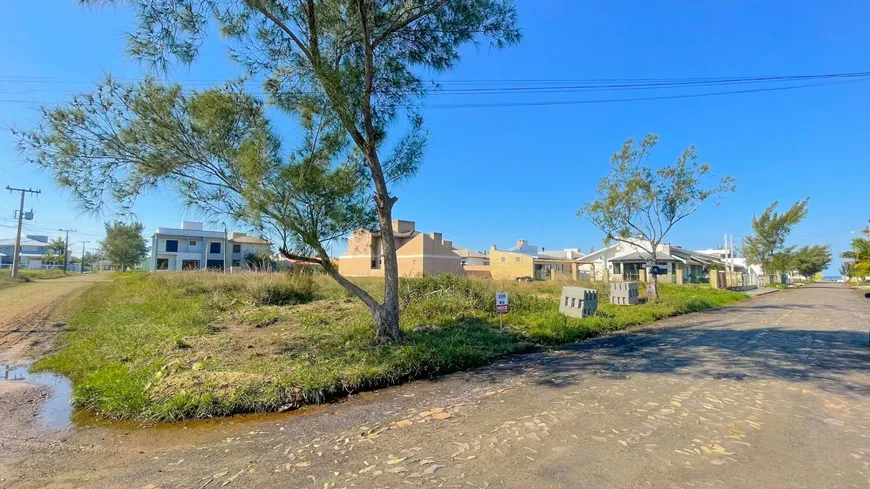 Foto 1 de Lote/Terreno à venda, 600m² em Balneário Bella Torres, Passo de Torres