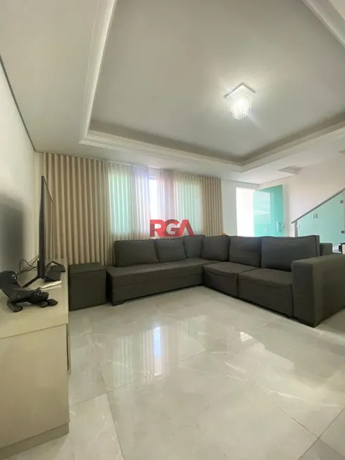 Foto 1 de Casa com 3 Quartos à venda, 180m² em Parque Xangri La, Contagem