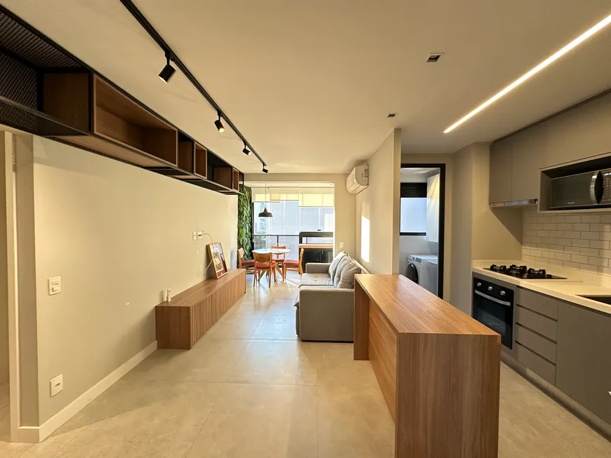 Foto 1 de Apartamento com 1 Quarto à venda, 48m² em Cerqueira César, São Paulo