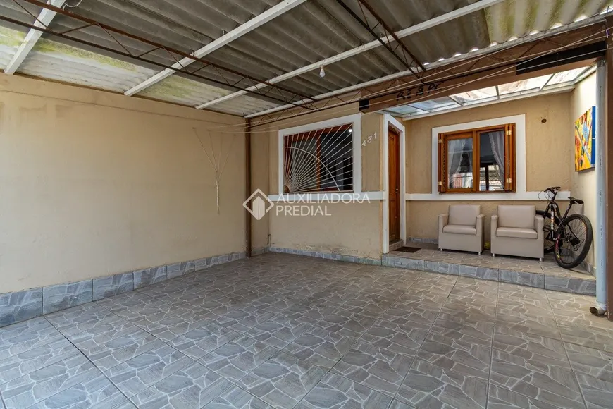 Foto 1 de Casa com 2 Quartos à venda, 52m² em Morada do Bosque, Cachoeirinha