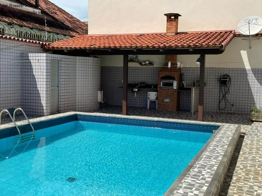 Foto 1 de Casa com 7 Quartos à venda, 400m² em Mata da Praia, Vitória