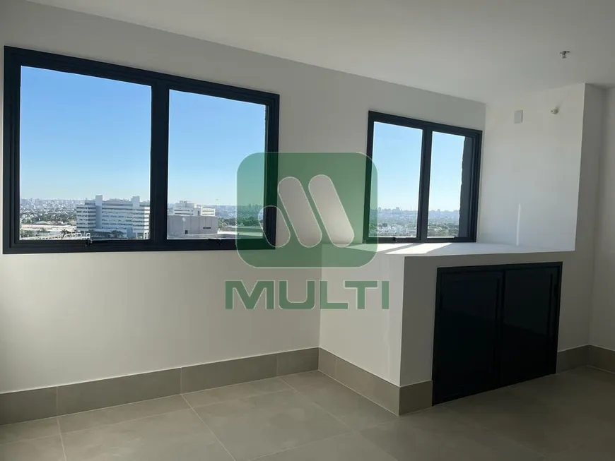 Foto 1 de Sala Comercial com 1 Quarto para alugar, 46m² em Jardim Karaíba, Uberlândia