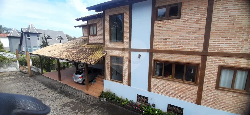 Foto 1 de Casa de Condomínio com 5 Quartos à venda, 468m² em Serra da Cantareira, Mairiporã