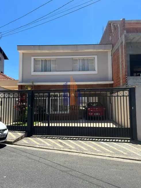 Foto 1 de Sobrado com 3 Quartos à venda, 240m² em Jardim do Mar, São Bernardo do Campo