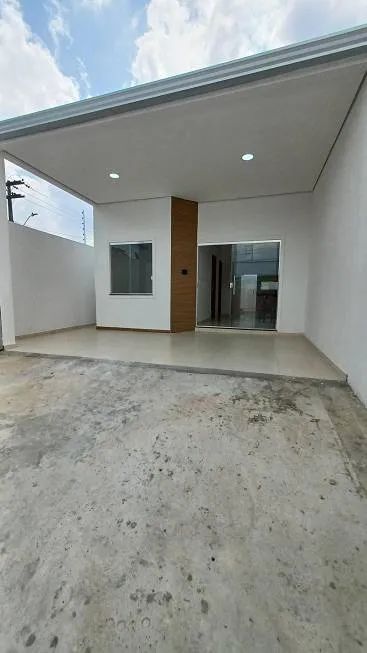 Foto 1 de Casa com 2 Quartos à venda, 68m² em Imbuí, Salvador