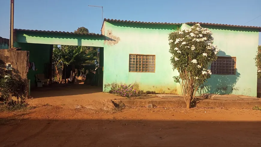 Foto 1 de Casa de Condomínio com 4 Quartos à venda, 190m² em Ceilândia, Brasília