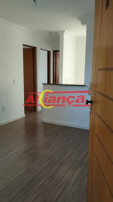 Foto 1 de Apartamento com 2 Quartos à venda, 42m² em Vila Nova Bonsucesso, Guarulhos