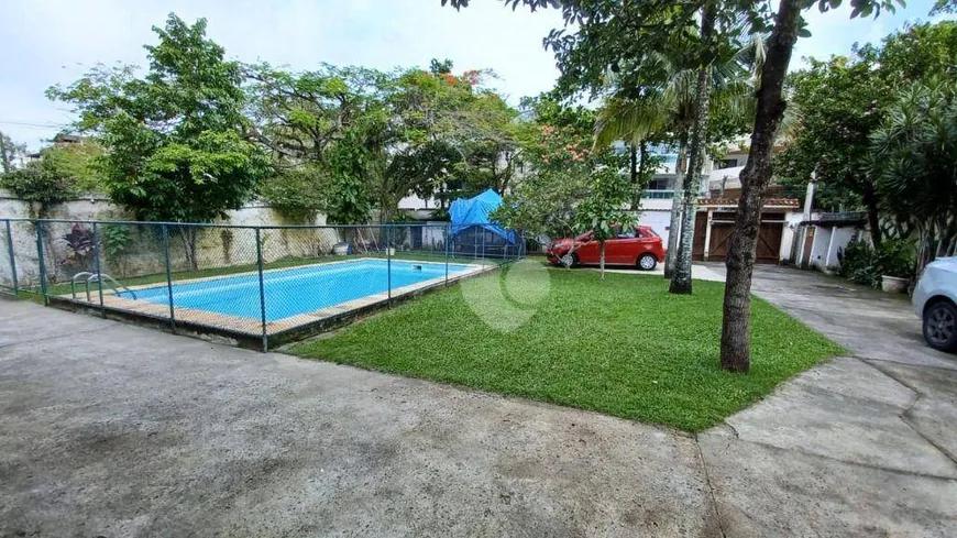 Foto 1 de Lote/Terreno à venda, 360m² em Recreio Dos Bandeirantes, Rio de Janeiro