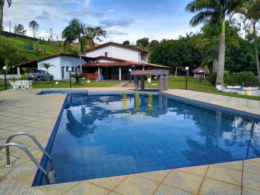 Foto 1 de Fazenda/Sítio com 7 Quartos à venda, 18000m² em Parque Agrinco , Guararema