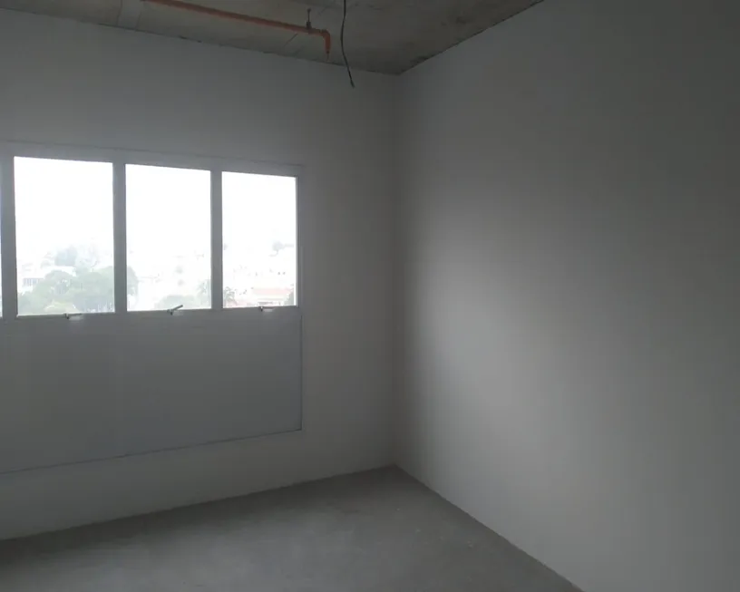 Foto 1 de Sala Comercial para alugar, 32m² em Centro, Jacareí