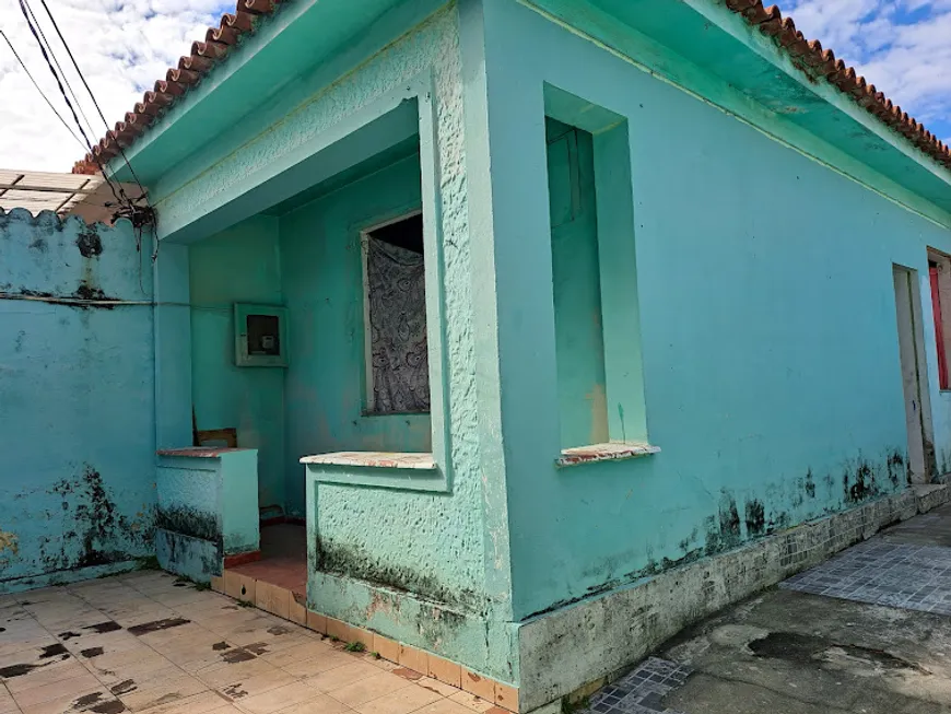 Foto 1 de Casa com 2 Quartos à venda, 100m² em Magalhães Bastos, Rio de Janeiro