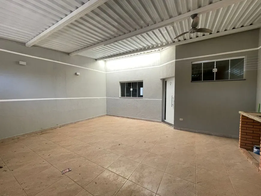 Foto 1 de Casa com 3 Quartos à venda, 95m² em Água Branca, Piracicaba