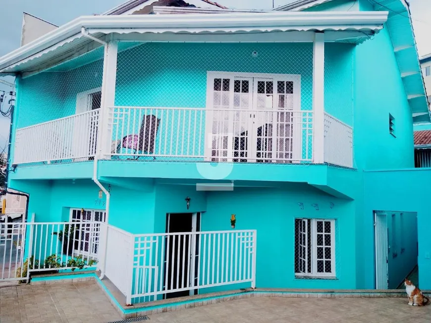 Foto 1 de Casa com 4 Quartos à venda, 100m² em Centro, Bragança Paulista