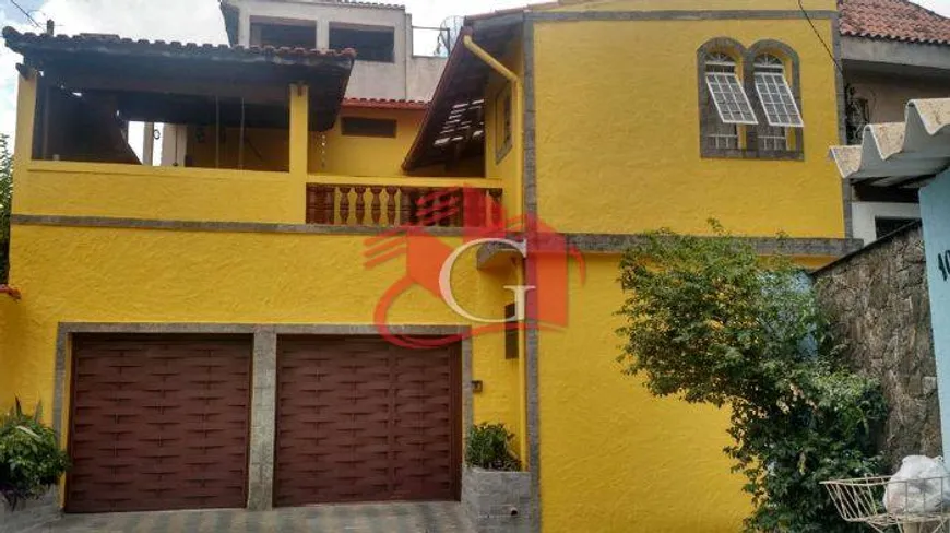 Foto 1 de Sobrado com 3 Quartos à venda, 200m² em Vila Constança, São Paulo