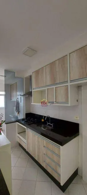 Foto 1 de Apartamento com 3 Quartos à venda, 63m² em Vila Tatetuba, São José dos Campos