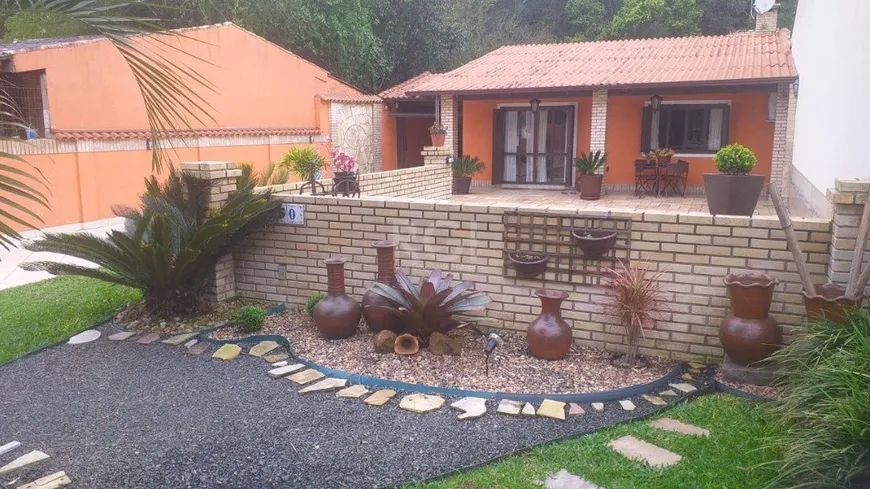 Foto 1 de Casa com 2 Quartos à venda, 197m² em Belém Novo, Porto Alegre