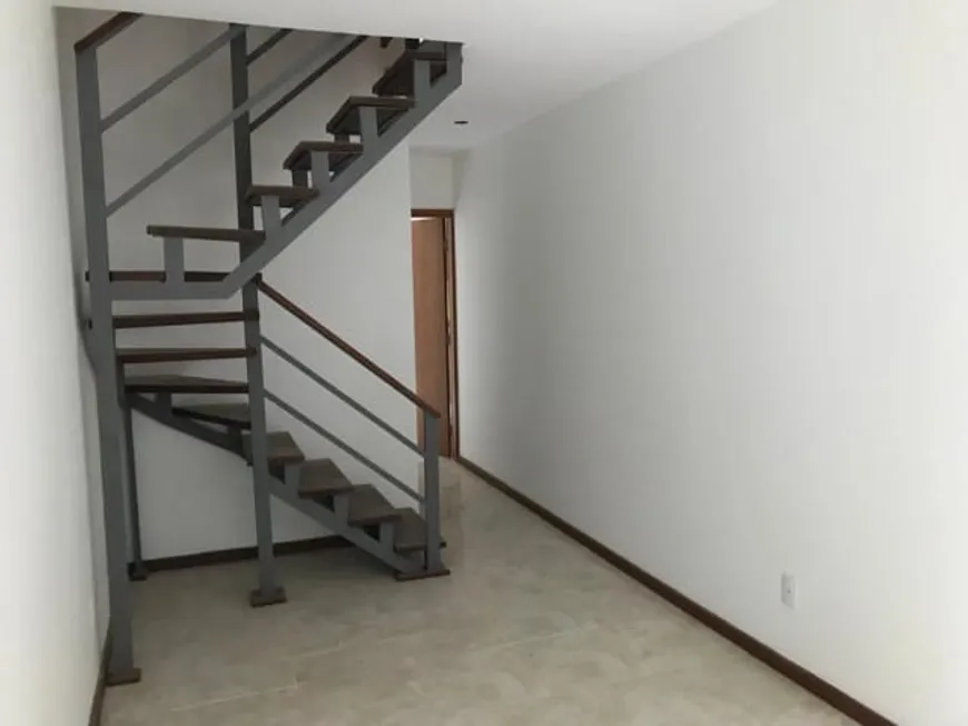 Foto 1 de Apartamento com 2 Quartos à venda, 71m² em Quitandinha, Petrópolis