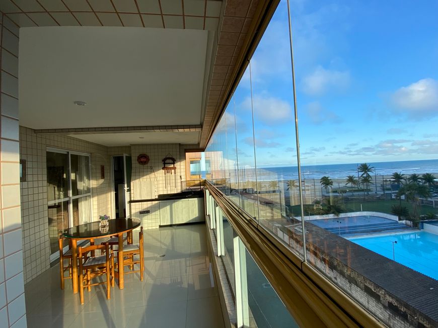 Apartamento na Avenida Hagge, Aviação em Praia Grande, por R 352/Dia Viva Real Apartamento na Avenida Hagge, Aviação em Praia Grande, por R 352/Dia Viva Real