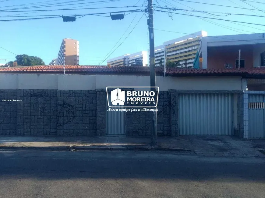 Foto 1 de Casa com 3 Quartos à venda, 194m² em Pici, Fortaleza