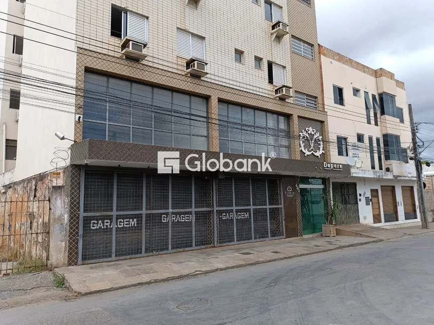 Foto 1 de Ponto Comercial para alugar, 85m² em São José, Montes Claros