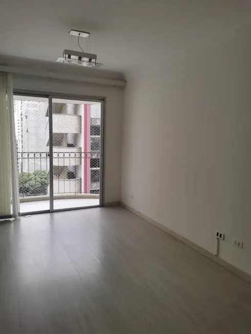 Foto 1 de Apartamento com 2 Quartos à venda, 75m² em Moema, São Paulo